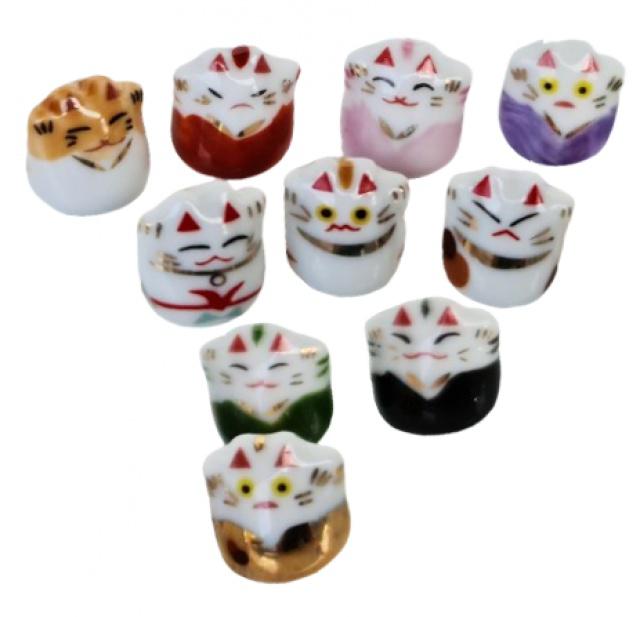 Japonská kočička štěstí Maneki Neko Extra Mini XXS - 1cm, kapesní