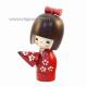 Japonsk panenka Kokeshi Amayadori, 13,5 cm 